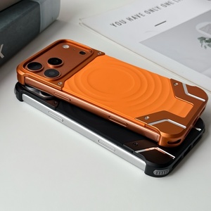เคสกันกระแทกแบบไร้ขอบ วัสดุอะลูมิเนียมอัลลอยด์ พร้อมแผ่นหลังซิลิโคนลายนูนหรูหรา สำหรับ iPhone 18 17 14 15 16 Pro Max - Product Image 6
