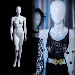 Mannequins féminins en fibre de verre de haute qualité, mannequin abstrait à tête d'œuf pour magasin de vêtements et présentation e-commerce - Product Image 2