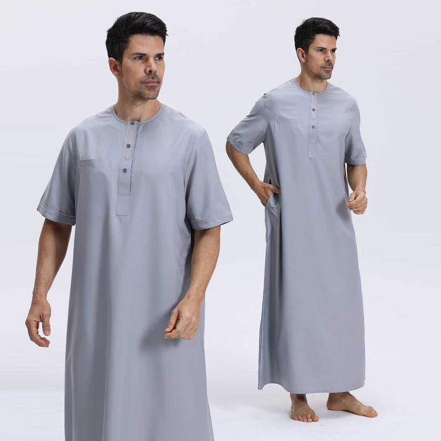 2026 New Arrivals Breathable Muslim Robe Men Thobe Metal Button Short Sleeve Gulf Countries Dishdasha for Daily Wear