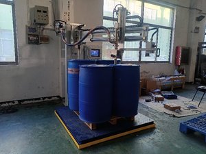 पीएलसी तरल भरने की मशीन ओवरफ्लो बाल्टी भरने मशीन बड़ी क्षमता तेल ड्रम फिलिंग मशीन - Product Image 5