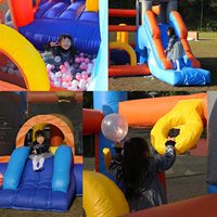 Château gonflable commercial en PVC pour enfants avec toboggans et fosse à balles, jeu de lancer d'anneaux, panier de basket-ball, terrains d'obstacles inclus