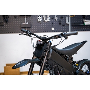 Moto électrique Talaria XXX Pro MX E, cadre en aluminium 6061, suspension avant de 200 mm, couple de roue de 233 N.m, motocross électrique - Product Image 4