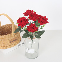 Bouquet de 7 petites roses artificielles en soie à angle dégagé pour décoration de mariage, d'hôtel et de maison, lot semi-manuel pour fabricants