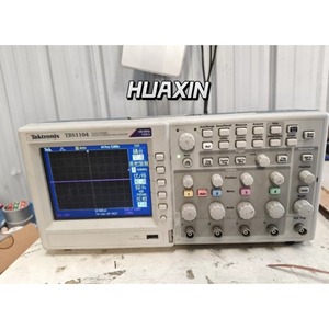 ออสซิลโลสโคปทางคณิตศาสตร์ Tektronix TDS2004, สี่ช่องสัญญาณ 60MHz 1GSa/s H - Product Image 2