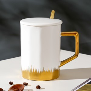 Manufacturer Selling Minimalist Style <b>Ceramic</b> <b>Cup</b> <b>Ceramic</b> Mug with Gold Handle with a Porcelain Lid and a Golden Spoon - Product Image 3