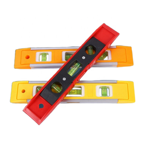 Règle de Niveau Magnétique en Plastique et Aluminium de 230 mm avec Logo et Marque Personnalisés en Gros - Product Image 1