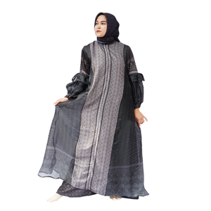 Vestido de mujer musulmana con estilo de moda Abaya Ceruti materiales personalizados transpirable atemporal elegante vestido Premium - Product Image 2