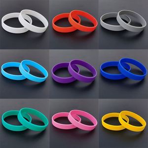 Bracelet en silicone personnalisé avec logo couleur, bracelets en caoutchouc couleur unie, bracelet lumineux en PVC pour cadeaux promotionnels - Product Image 2