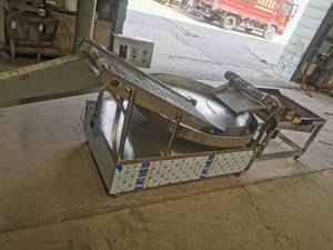 Approvisionnement d'usine miettes <span class=keywords><strong>de</strong></span> bonbons sucre dragées revêtement <span class=keywords><strong>de</strong></span> poulet mini machine à paner les tartes à la viande - Product Image 6
