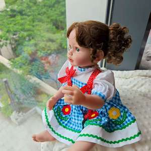 Muñeca Bebé <span class=keywords><strong>Reborn</strong></span> <span class=keywords><strong>de</strong></span> Silicona <span class=keywords><strong>de</strong></span> Cuerpo Completo <span class=keywords><strong>de</strong></span> 22 Pulgadas, con Cabello Rizado, Realista, para Niñas, <span class=keywords><strong>Precio</strong></span> <span class=keywords><strong>de</strong></span> Fábrica - Product Image 4