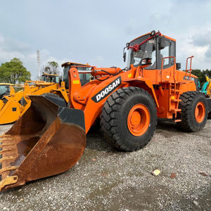Usado Doosan DL505 Front <span class=keywords><strong>Loader</strong></span> <span class=keywords><strong>5</strong></span> <span class=keywords><strong>Ton</strong></span> Nominal Load <span class=keywords><strong>Wheel</strong></span> <span class=keywords><strong>Loader</strong></span> Boa Condição Preço de Fábrica Núcleo Incluem Motor Motor Bearing Pump - Product Image 1