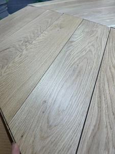 Lujo AB Grado 18 mm Espesor Roble blanco natural Multicapa Madera maciza <span class=keywords><strong>real</strong></span> Ingeniería Fishbone <span class=keywords><strong>Parque</strong></span> Pisos - Product Image 3