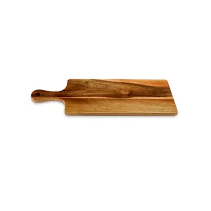 उच्च गुणवत्ता वाले कस्टम थोक जैतून का बबूल की लकड़ी काटने बोर्ड के साथ संभाल