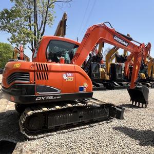 <span class=keywords><strong>Mini</strong></span>-excavatrice hydraulique sur chenilles d'occasion Doosan Dx75-9c de 7,5 tonnes, prête à être expédiée, <span class=keywords><strong>prix</strong></span> compétitif, modèle Dx75 à vendre - Product Image 1