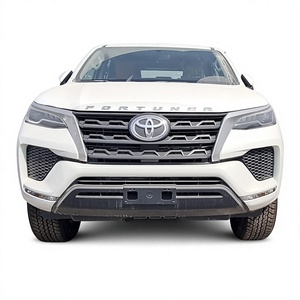 Nuevo/Usado TOYO-TA FORTUNER 2025 2.7L 3.0L Diésel Euro IV Blanco Automático 4x4 SUV Techo Solar Asientos de Cuero Oscuro 6 Plazas 24000km - Product Image 1