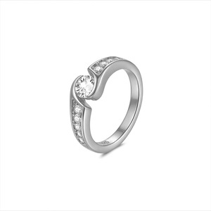 Anillo de Plata de Ley S925 con Corazón Retorcido y Moissanita, Anillo de Lujo para Propuesta, Versátil, para el Dedo Índice, para Mujer - Product Image 2