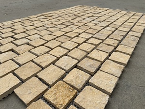 <span class=keywords><strong>Pierre</strong></span> de pavage en cube de <span class=keywords><strong>calcaire</strong></span> jaune, surface fendue naturelle, pavé de <span class=keywords><strong>calcaire</strong></span> pour allée, pavé de <span class=keywords><strong>calcaire</strong></span> en maille - Product Image 4