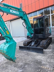Fabriqué au Japon, mini-excavatrice d'occasion Kobelco 60 Sk60 SK60-8 d'origine, 6 tonnes, à vendre - Product Image 6