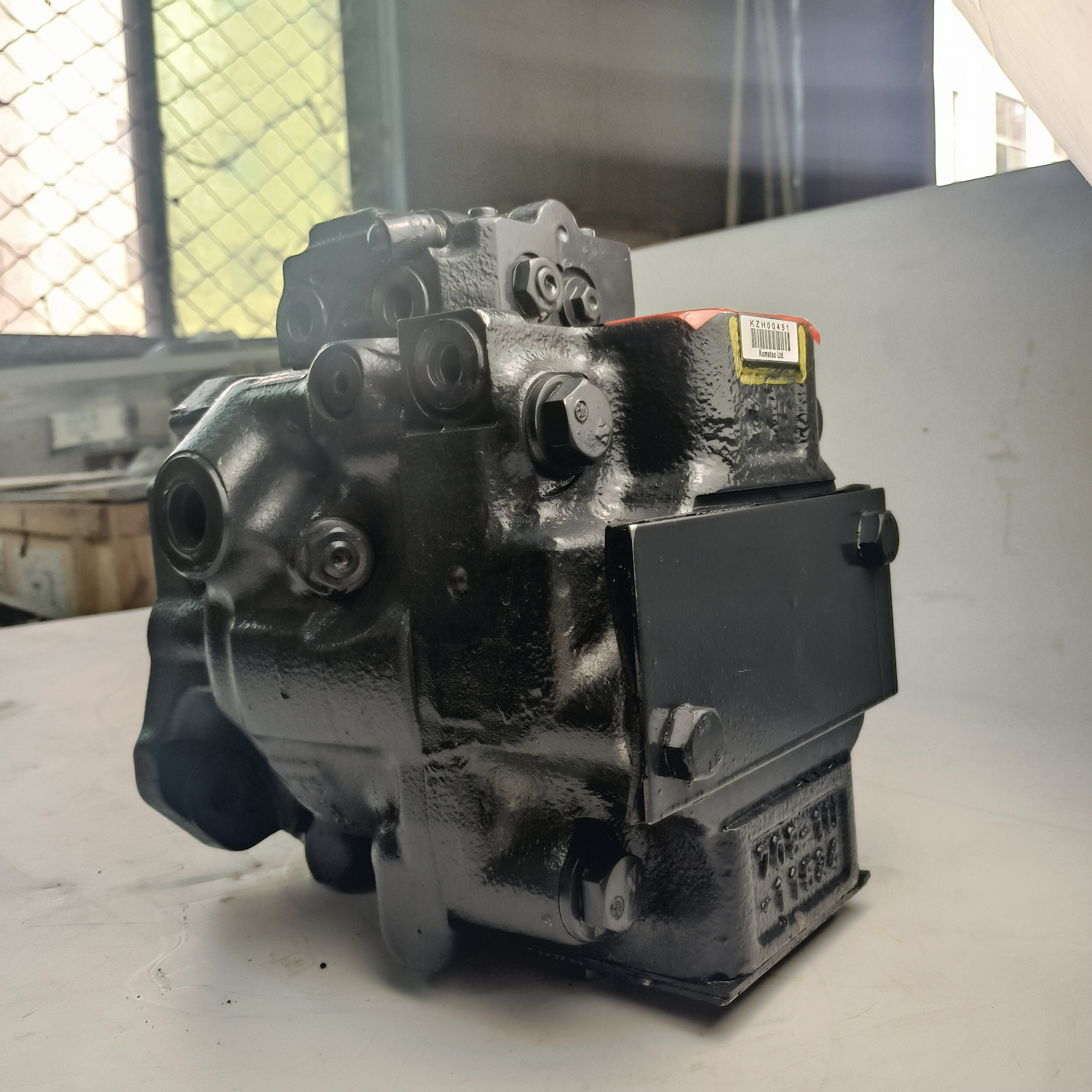 wamu出品 Komatsu Excavator Part 708-1T-00433 - High-Quality Fan Pump