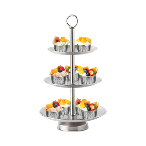 Suporte de Cupcake de Metal Prateado de 3 Camadas, Bandeja para Servir Bolo de Aço Inoxidável, Torre Segura para Forno, Reutilizável e Ecológico Sustentável - Product Image 1