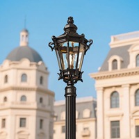Haute qualité en aluminium de style moderne extérieur LED cour pôle lumière IP65 note verticale porte pilier lampe avec style antique