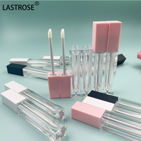 Contenants de rouge à lèvres liquide mat à étiquette privée, contenants carrés transparents pour gloss à lèvres, contenants pour huile à lèvres, flacons de maquillage uniques en rose, noir et blanc