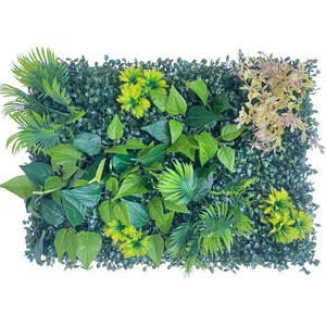 Panel de Pared de Plantas Artificiales de Eucalipto Verde Milán, Estabilizado contra Rayos UV, Ecológico, para Decoración de Paredes y Puertas - Product Image 3