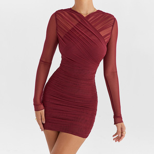 Robe courte moulante en maille à manches longues pour femme, style européen et américain, col en V, superposition transparente, idéale pour les soirées. - Product Image 1