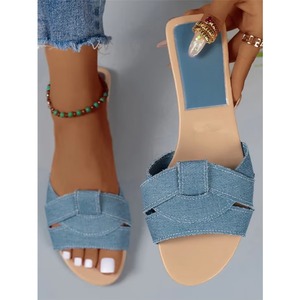 Babouches Femme Tendance à Semelle Plate Grande Taille – Nouveaux Chaussons Sandales Croisés Couleur Unie pour Femmes – Prix de Gros - Product Image 5