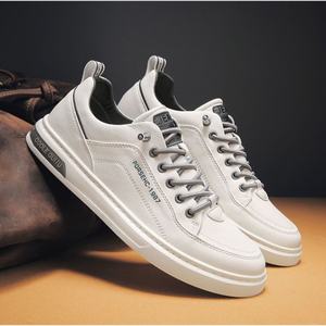 Chaussures de skate pour hommes en gros, nouveau design, respirantes, matière douce pour le printemps et l'automne, semelle en mesh pour le sport - Product Image 5