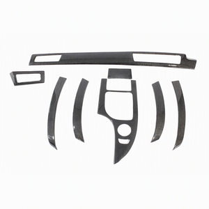 Kit de Molduras Interiores de Fibra de Carbono con Acabado Negro Pulido y Resina Epoxi, Tejido Twill 3x3, Moldeado al Vacío, para Auto E60 530d/535d 2001-2010 - Product Image 1