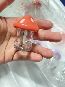 Botella de brillo de labios para niños con forma de seta impresa única, 5ml, venta al por mayor, contenedor de lápiz labial líquido, tubo de brillo de labios - Product Image 6