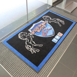 Tapis de bienvenue personnalisés de qualité supérieure avec logo - Product Image 1