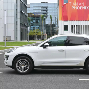 Auto Familiar Usado en Buen Estado, <span class=keywords><strong>Porsche</strong></span> <span class=keywords><strong>Macan</strong></span> 2014 2.0t, SUV Mediano, Auto Usado Económico, 237hp, L4, 7 Velocidades, Doble Embrague, 5 Puertas, 5 Asientos - Product Image 4