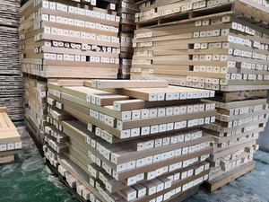 เครื่องอัดขึ้นรูปบล็อก<span class=keywords><strong>ไม้</strong></span>แบบอัตโนมัติ เครื่องทำบล็อกฐานเสาเข็มสำหรับพาเลท - Product Image 5