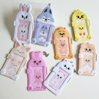 Porte-clés pendentif fantaisie en forme d'animal, élégant ornement suspendu, protège-carte photo, breloque de sac portable, cadeau idéal pour les fans et le quotidien