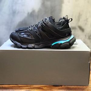 Zapatos Deportivos para Hombre de Diseño Original de Marca, con Luz LED, para Correr al Aire Libre, de Alta Calidad, Ligeros, de Fibra de Carbono - Product Image 6