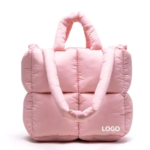 Özel moda kabarık çanta tote satış var kadın pembe kirpi çanta tasarımcısı kış kabarık çanta yeni tasarım mini pembe kapitone çanta