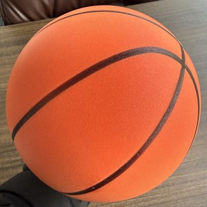 Balón de Baloncesto Silencioso Personalizado con Logotipo, de Espuma de PU, Tamaño 7, Mini Balón Silencioso para Interiores, Hogar, Niños, Juguetes de Rebote Silencioso - Product Image 4