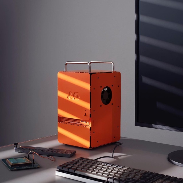 Teenage Engineering Computer-1 Mini-ITX Aluminum Alloy Full Tower Computer Case with Fan Dual-Slot GPU Support in Stock