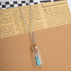 2025 Nouvelle Arrivée Halloween Bijoux Lumineux (Bleu) le Adopter un Fantôme dans une Bouteille Pendentif Collier pour Hommes et Femmes - Product Image 5