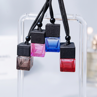 Diffuseur de parfum pour voiture en verre transparent carré de 8 ml avec bouchon en bois, logo personnalisé