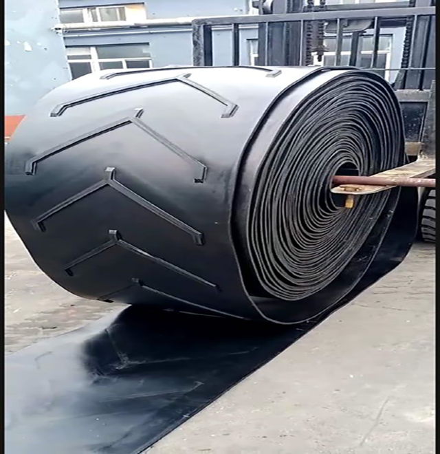 Резиновая конвейерная лента с узором шеврона для заводов