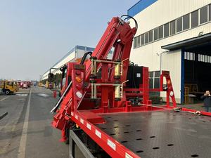 Camion de dépannage à plateau plat ISUZU 4x2, 3 tonnes, grue intégrée pliable, un tracteur pour deux véhicules, plateau coulissant complet, véhicule de récupération et de sauvetage routier - Product Image 3
