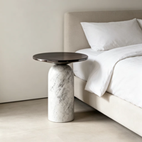 Table d'appoint ronde sur mesure avec base en marbre moderne et plateau en verre trempé, meuble d'appoint pour chambre, hôtel, projets d'aménagement intérieur résidentiel