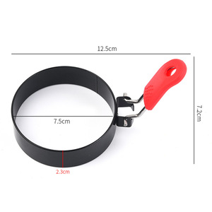 Lot de 4 moules à œufs antiadhésifs ronds avec poignée anti-brûlure pour faire des crêpes et des œufs par Egg Tools Baking Mold - Product Image 4