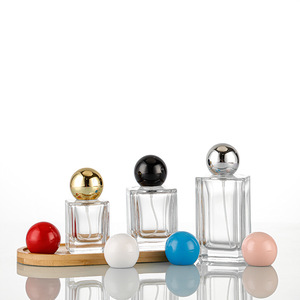 ขวดสเปรย์แก้วฐานหนาทรงเหลี่ยม 30 มล./50 มล./100 มล. ฝาปิดทรงกลม หัวฉีดพ่นละอองละเอียด ภาชนะบรรจุน้ำหอมแบบเติมได้ - Product Image 2