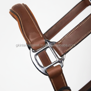 Costuras de contraste hechas a mano clásicas y acolchado cómodo Halter de caballo de cuero marrón con herrajes de latón ajustables - Product Image 1