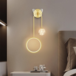 Applique murale LED créative en forme de papillon, luminaire d'intérieur de luxe pour chambre à coucher et décoration intérieure - Product Image 2