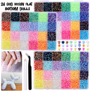 Juego <span class=keywords><strong>de</strong></span> Brocas <span class=keywords><strong>de</strong></span> Resina <span class=keywords><strong>de</strong></span> Colores Mezclados <span class=keywords><strong>de</strong></span> Lujo, 3/4/5 mm, 24/28/40 Rejillas, Diamantes <span class=keywords><strong>de</strong></span> Imitación para Manualidades, Decoración <span class=keywords><strong>de</strong></span> Ropa y Teléfonos - Product Image 1